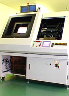 写真：LCDパネル位置合わせ機構（LCDパネル点灯検査装置）